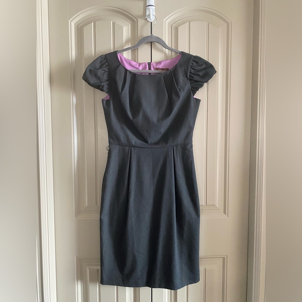 Eliza J New York Tailored Grey Dress with Puffed Cap Sleeves